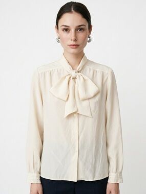 Vintage 80s bow tie blouse